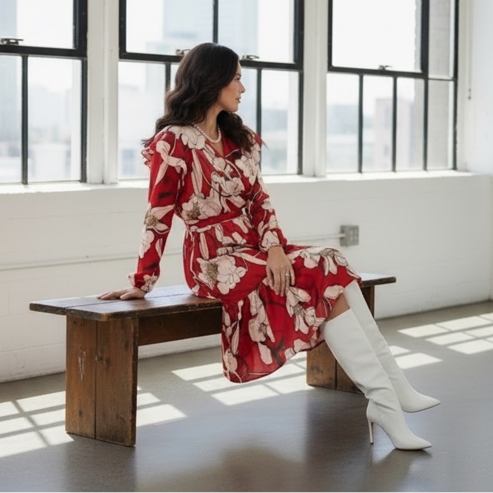 Christian Siriano Satin Floral Long Sleeve Dress in Red and white - Picture 3 of 4
